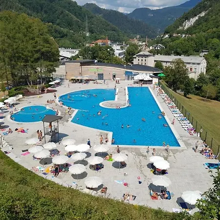 Apartmaji Mojca *