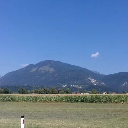 Gospodarstwo wiejskie Apartmaji Mojca Križe