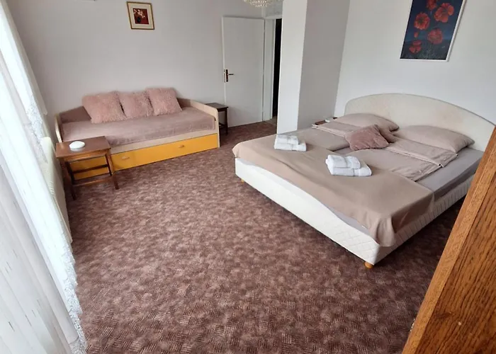 בית כפרי Apartmaji Mojca *